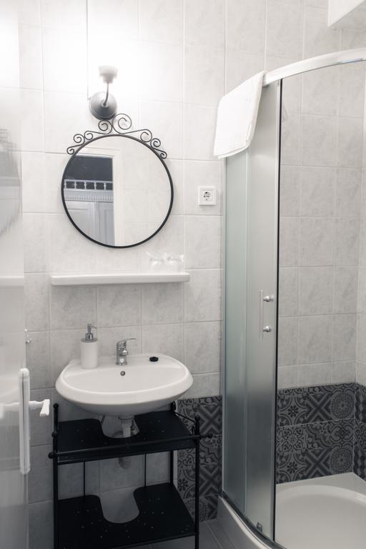 Abraham Vintage Szobak & Apartmanok Pecs Ngoại thất bức ảnh