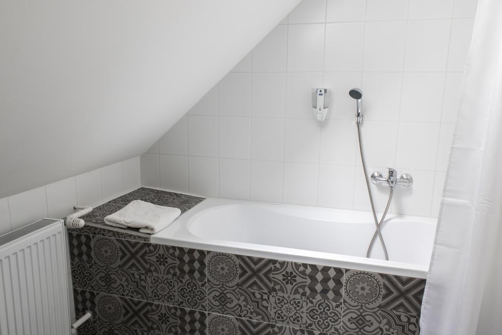 Abraham Vintage Szobak & Apartmanok Pecs Ngoại thất bức ảnh