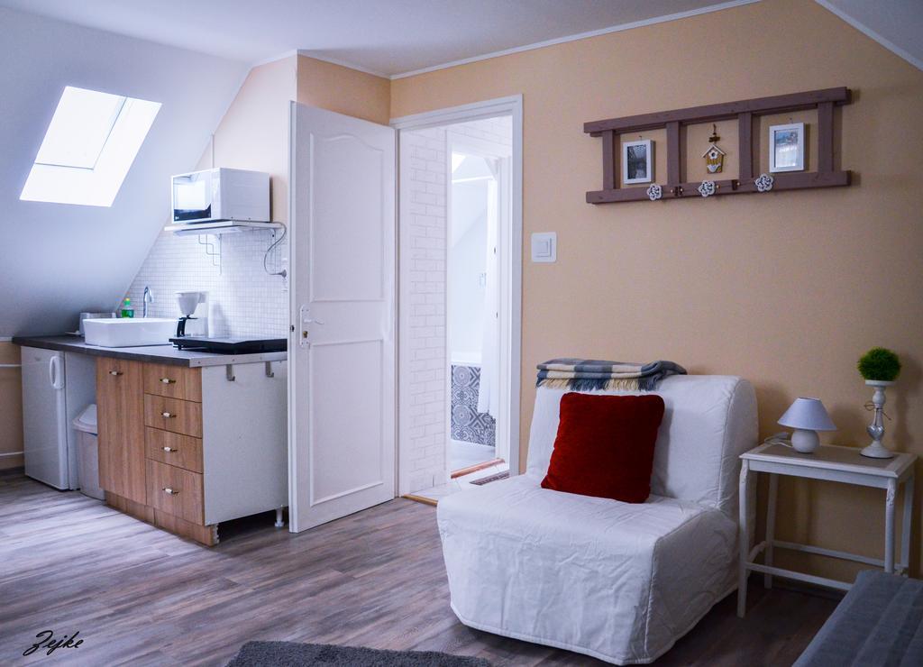 Abraham Vintage Szobak & Apartmanok Pecs Ngoại thất bức ảnh