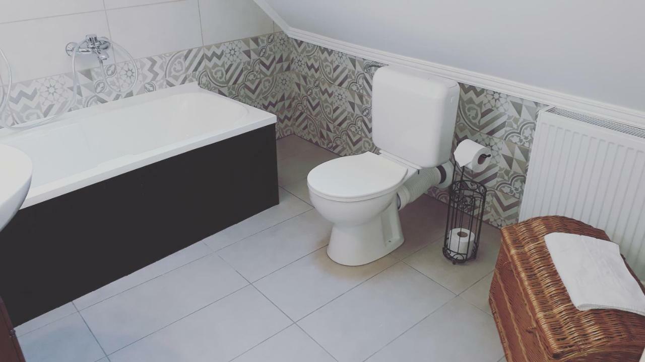Abraham Vintage Szobak & Apartmanok Pecs Ngoại thất bức ảnh