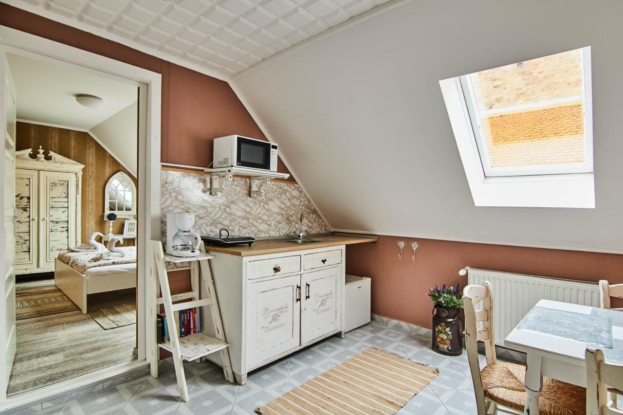 Abraham Vintage Szobak & Apartmanok Pecs Ngoại thất bức ảnh
